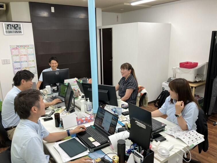 はなまるレンタル宇治の制服2