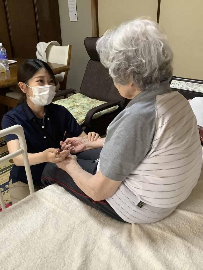 はなまるナースの制服3