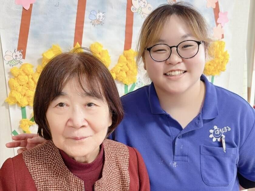 はなまるデイサービス東香里の制服7