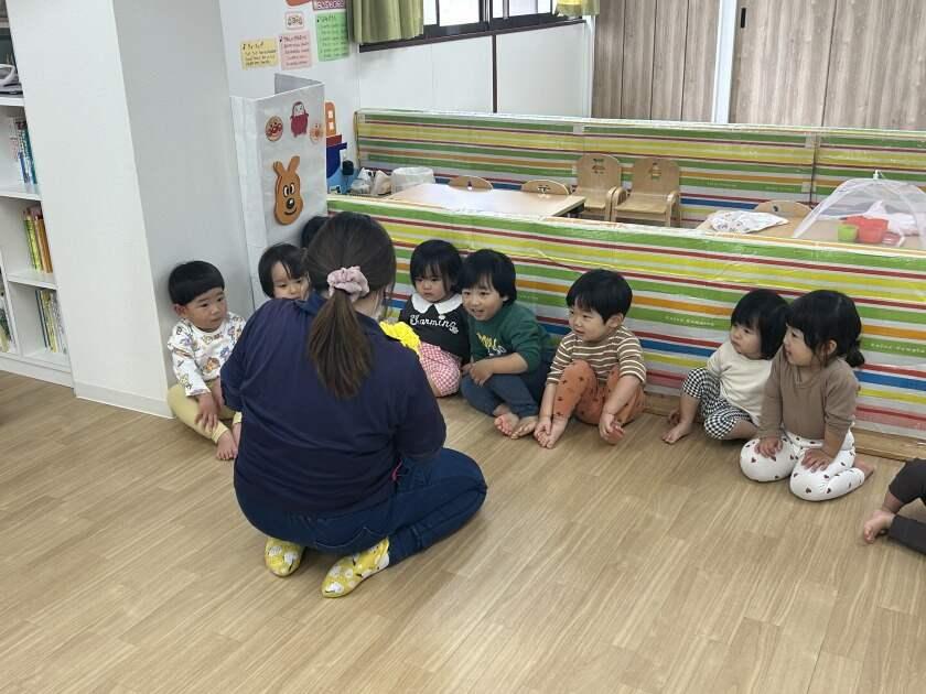 はなまる枚方公園保育園の制服3