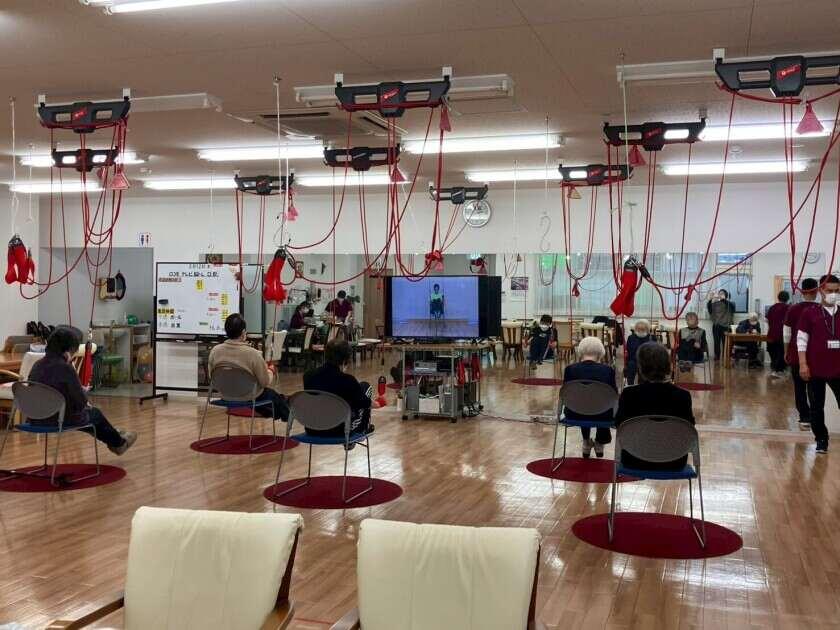 はなまるデイサービス星ケ丘の制服1