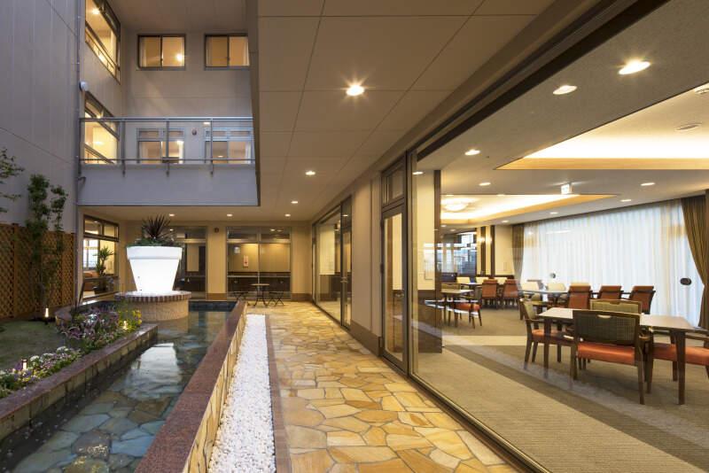 頂　有料老人ホームの仕事画像3