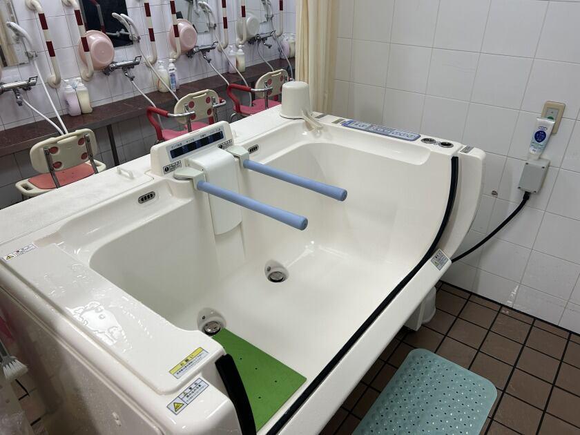 はなまるデイサービス交北の制服4