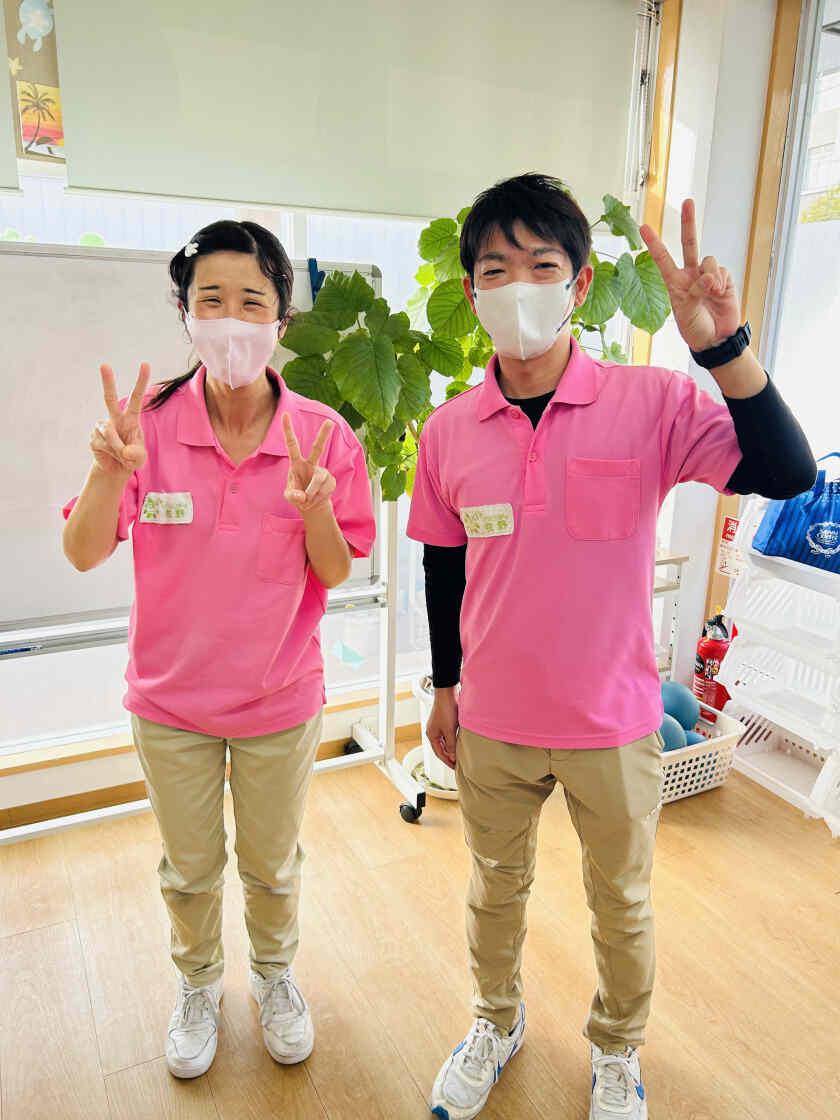 はなまるデイサービス牧野の制服3