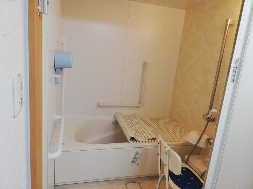 はなまるデイサービス長尾の制服5