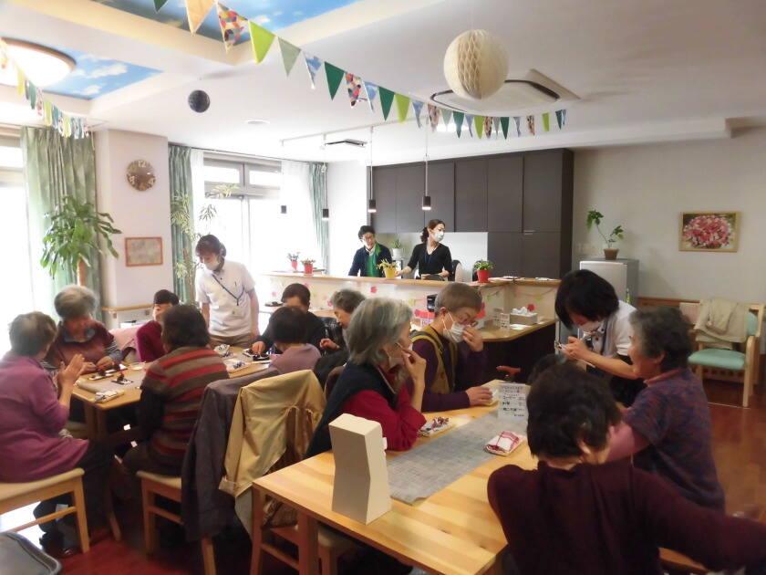 はなまる招提の制服2