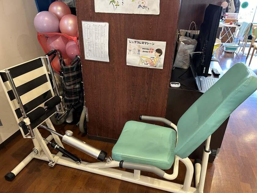 ユーフィット高殿の制服4