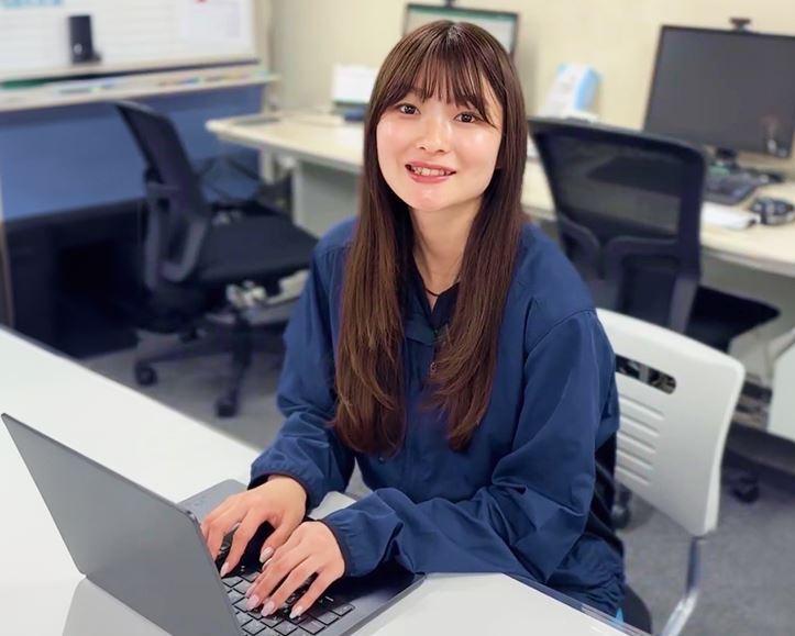 株式会社オマージュ 【採用係】の制服2