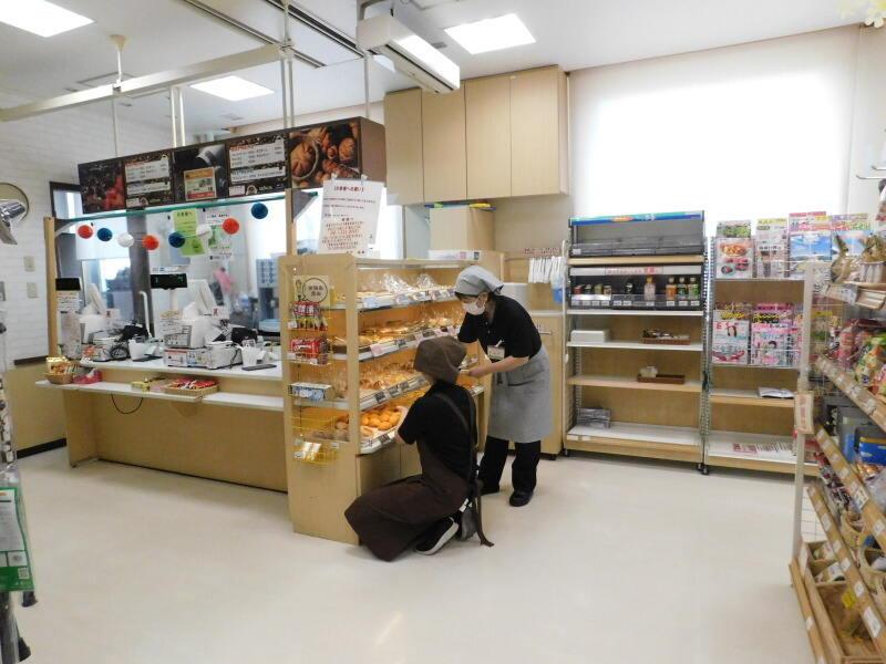 浜松災病院店　売店の仕事画像2