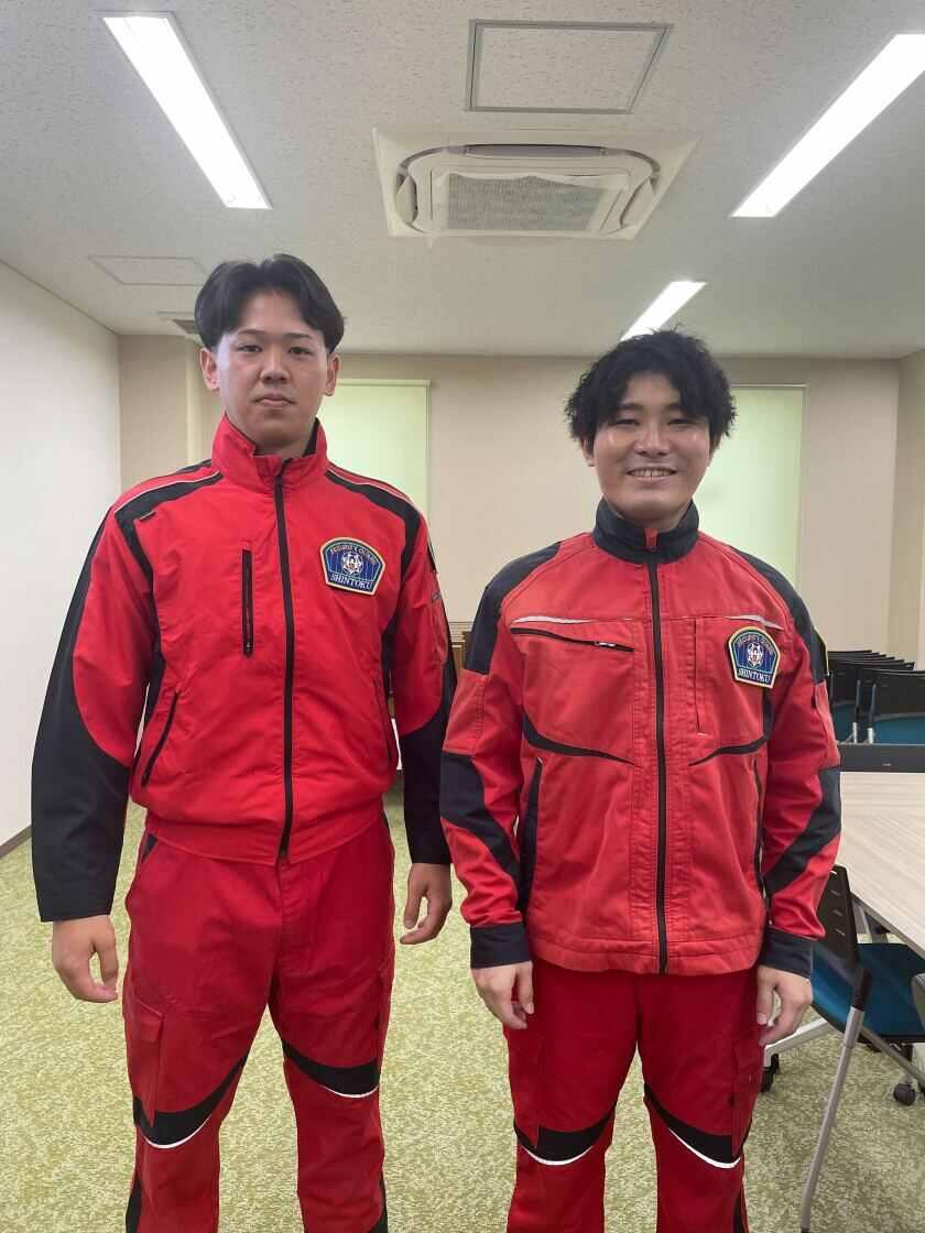 株式会社神徳の制服1