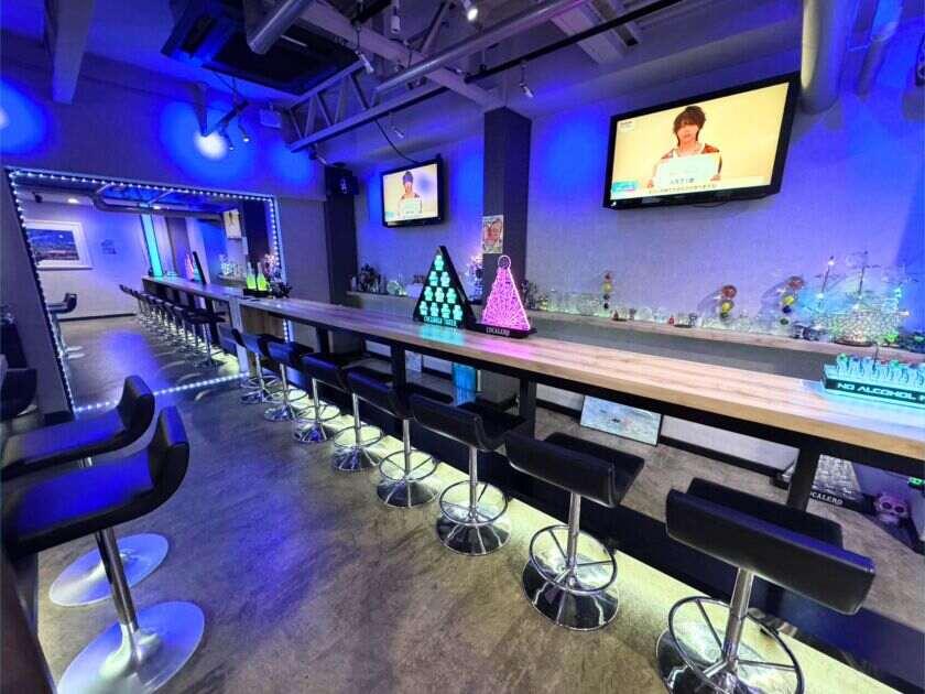 Level XYZ　博多駅前店の制服3