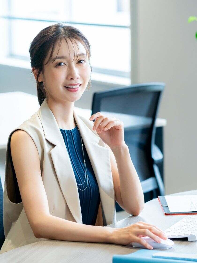 株式会社オーブの制服5