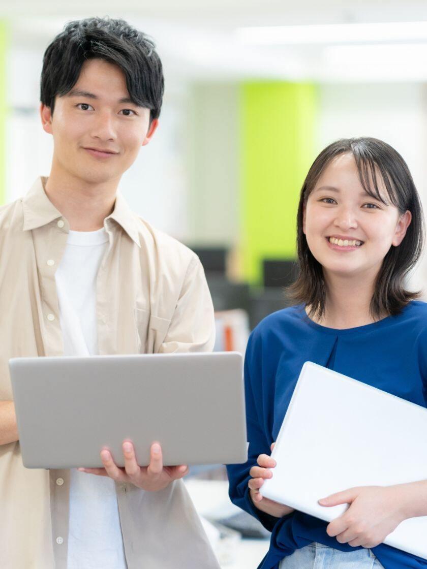 株式会社オーブの制服2