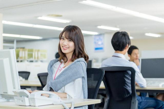 大手グループで安心◎オフィスワーク！未経験OK／コールセンター(オフィス、札幌市中央区)のイメージ画像