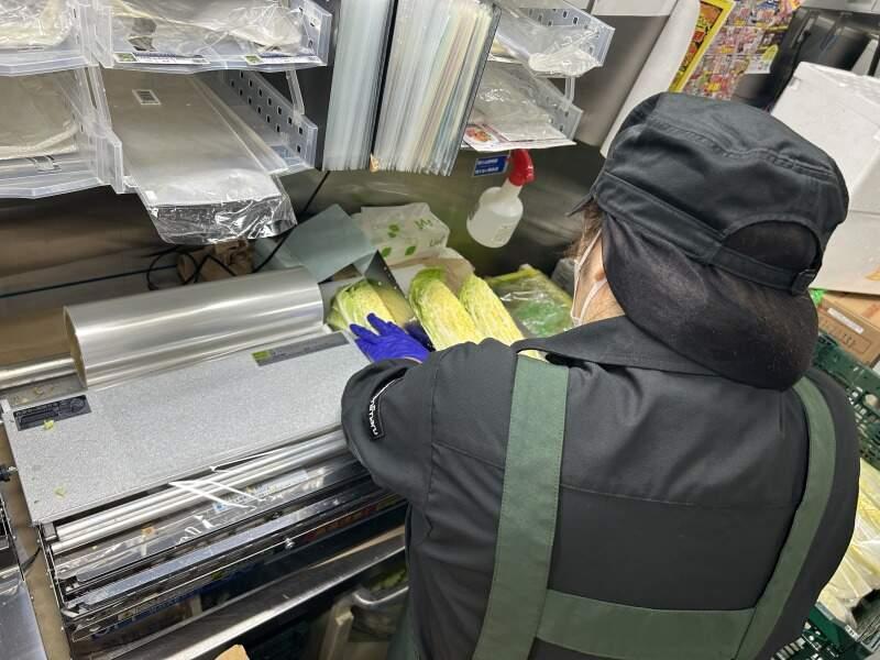 ヨークベニマル戸祭店　青果部門の仕事画像2