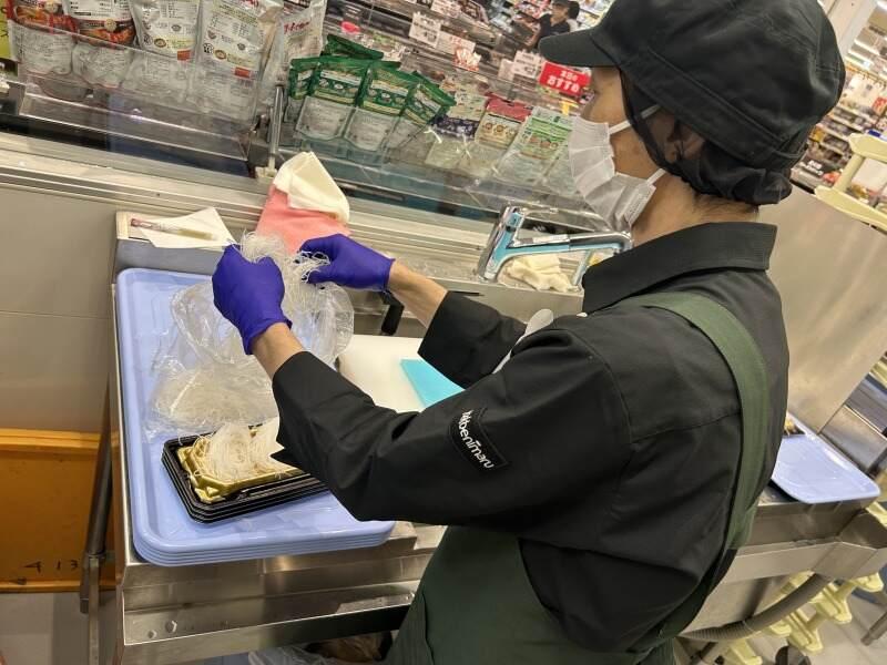 ヨークベニマル佐野伊勢山町店　精肉部門の仕事画像2