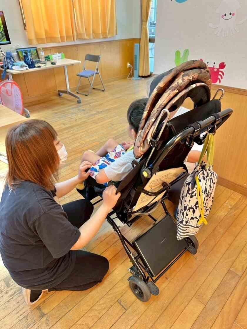 社会福祉法人 自立の里　大地【人柄採用！まずは気軽に応募OKです♪】の制服2