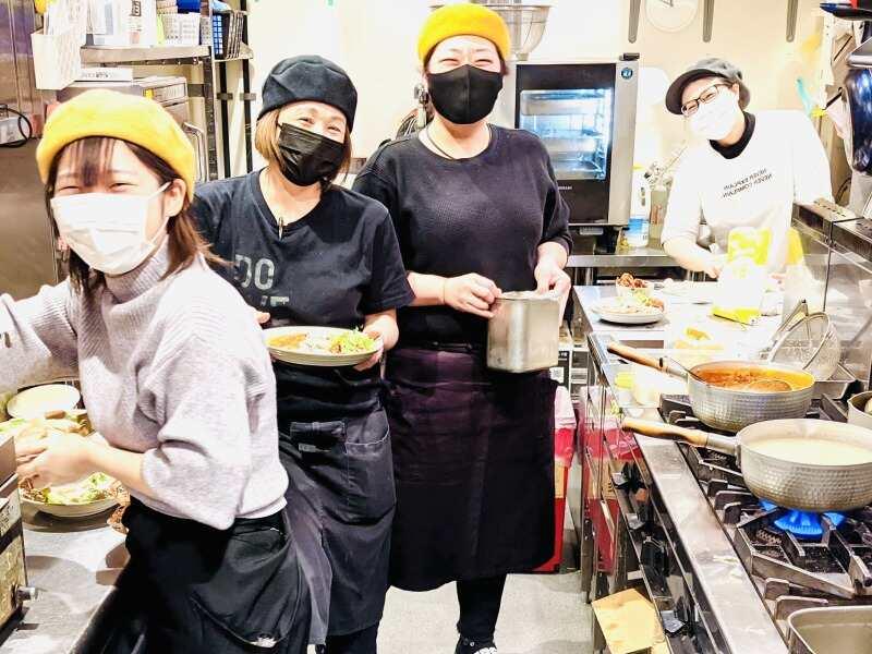 野菜とつぶつぶ　アプサラカフェLABI千里中央店の仕事画像2