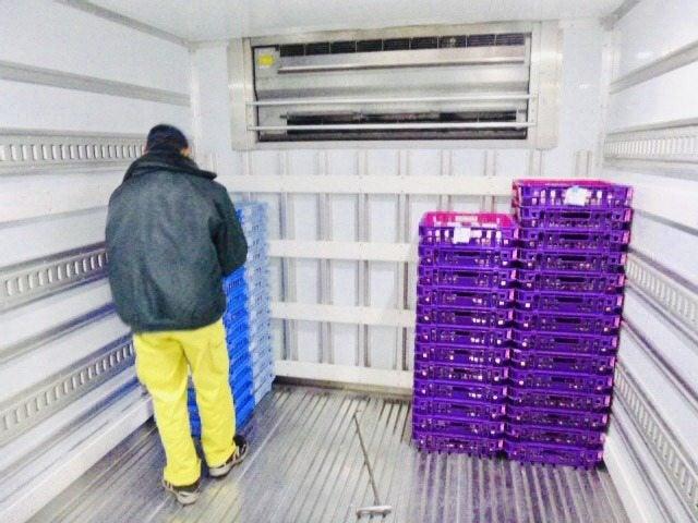 株式会社新鮮運輸の制服1