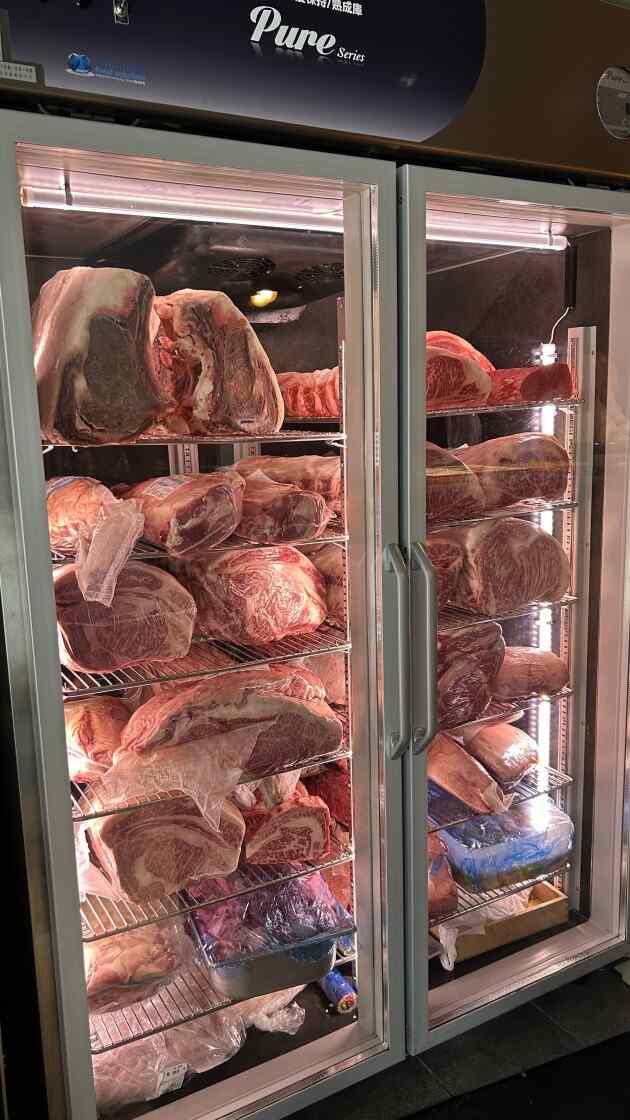 焼肉きたん　響の制服5