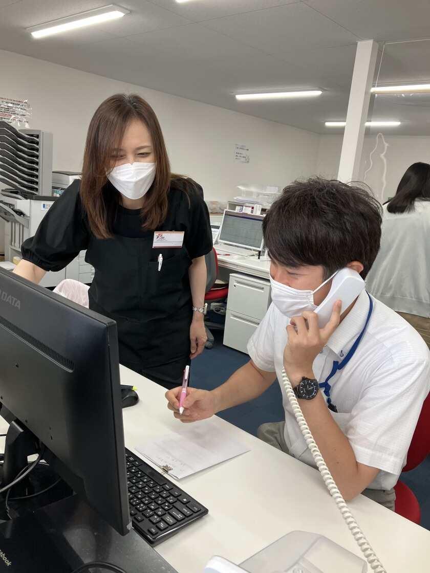 F-LINE株式会社　四日市受注センター　味の素(株)様 ほか食品メーカー数社様受注業務の制服2