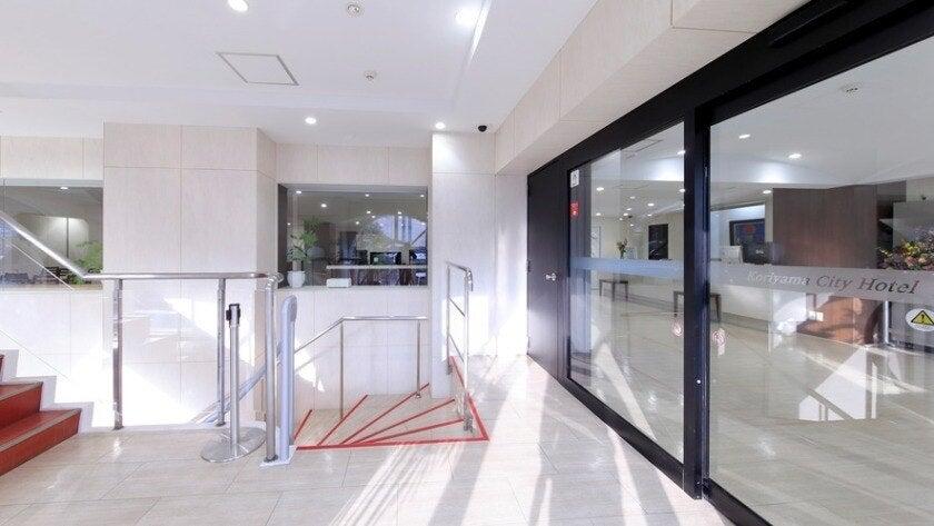 郡山シティホテルの制服1