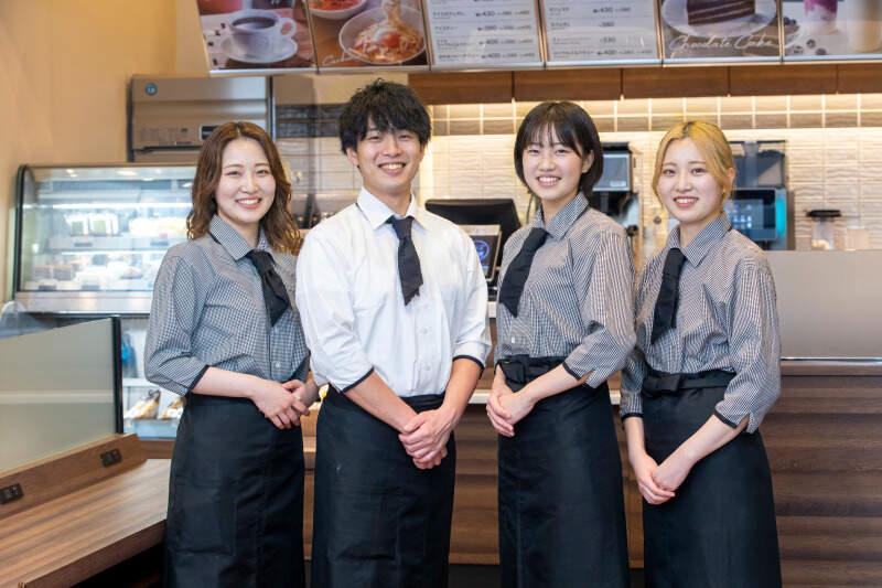 カフェ・ド・クリエ 南池袋店の仕事画像3