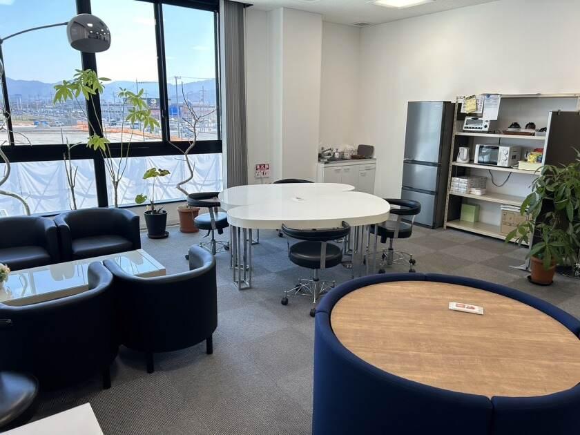 ROUNDMOTOR　(株)エスエスディーの制服2