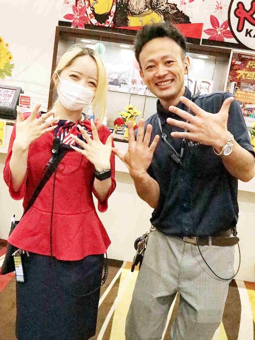 キング観光名張店の制服2