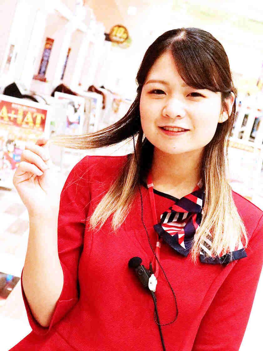 キング観光サウザンド金山店の制服3