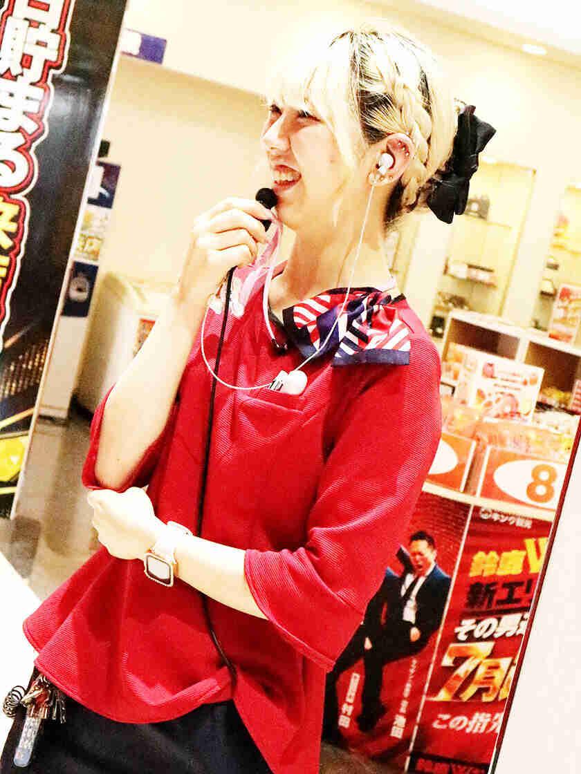 キング観光サウザンド近鉄四日市店の制服5