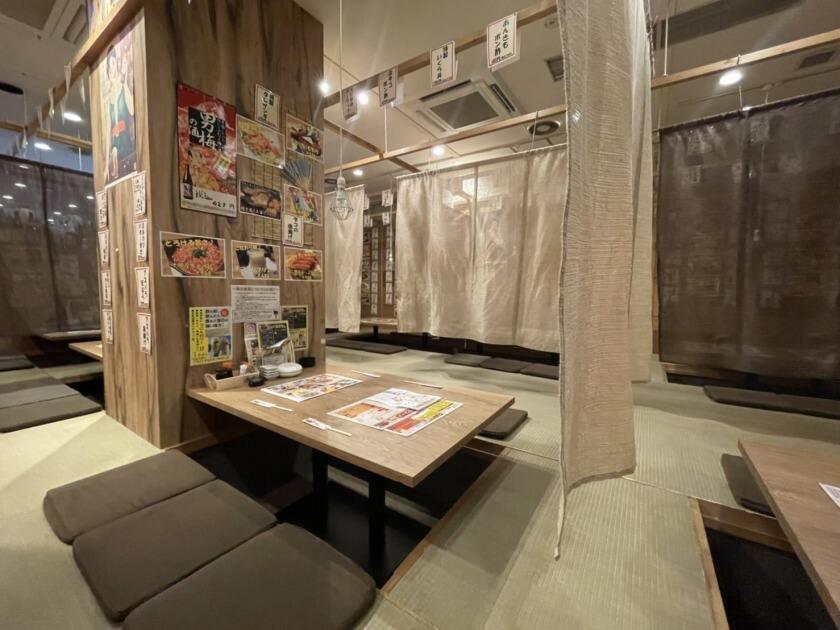 どさんこキッチンゴリラすすきの本店の制服2