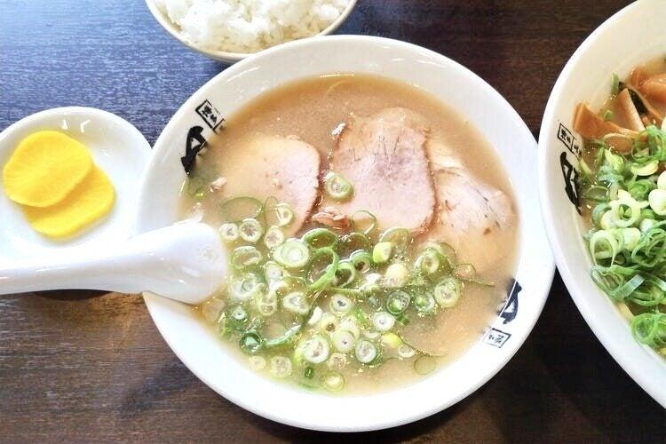 博多長浜ラーメン風び 原本店の仕事画像1