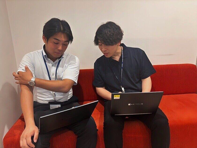 ヒトトヒトキャリアライズ株式会社の制服3