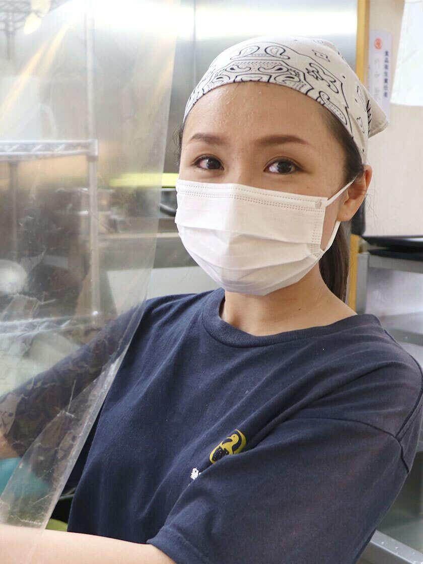 つるまる饂飩(うどん) 南住吉店の制服1