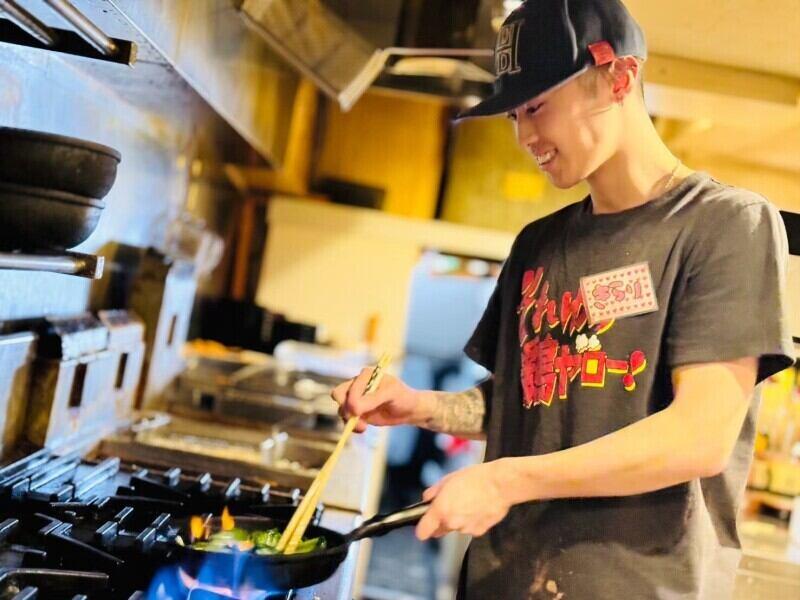 鶏ヤロー　鶯谷店の制服1