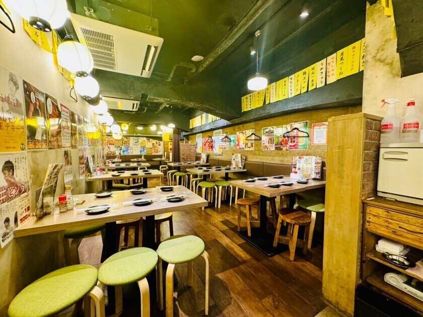 鶏ヤロー　鶯谷店の制服2