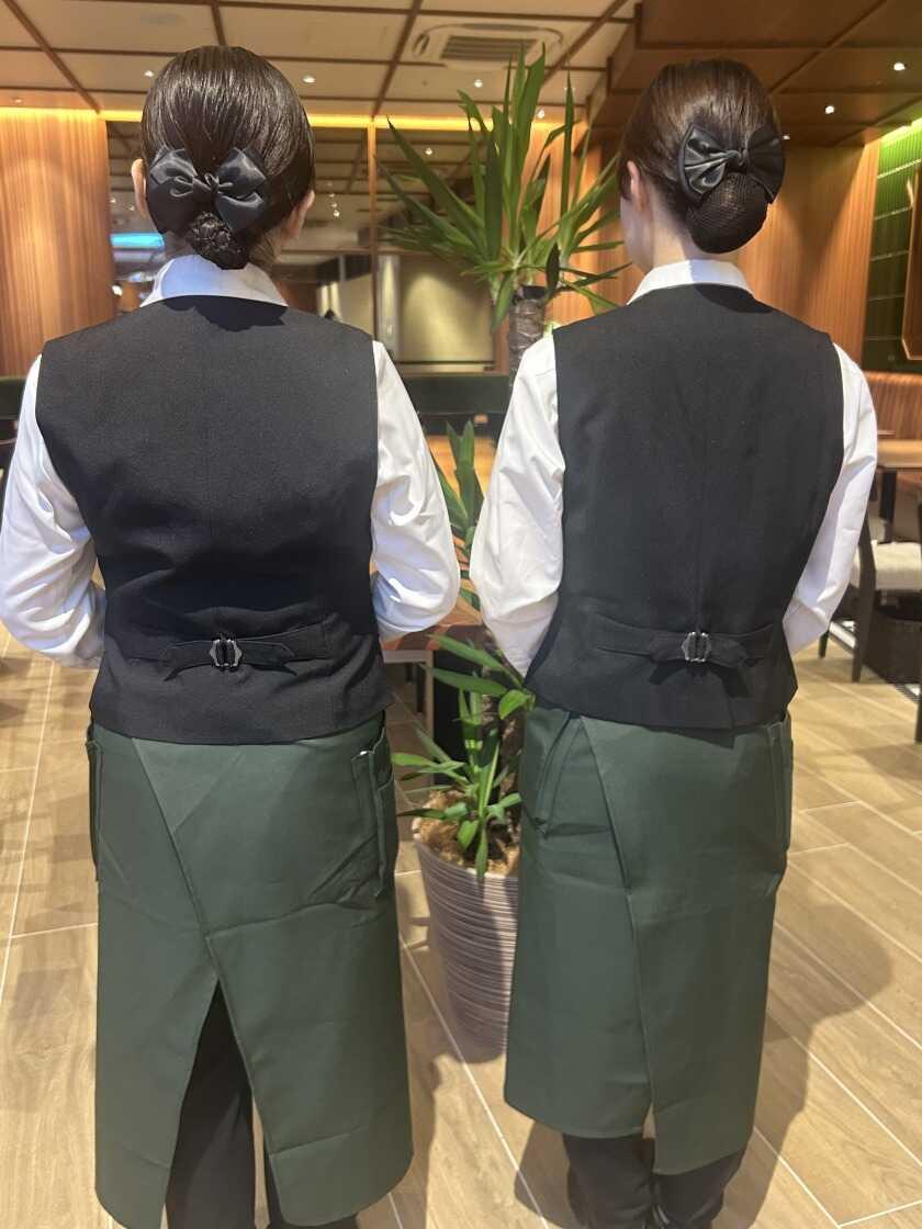 Magnet Cafe by HOTEL TAKEZONO ASHIYAの制服2