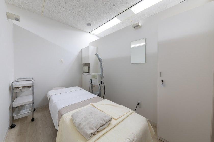 POLA THE BEAUTY 天王寺店の制服3