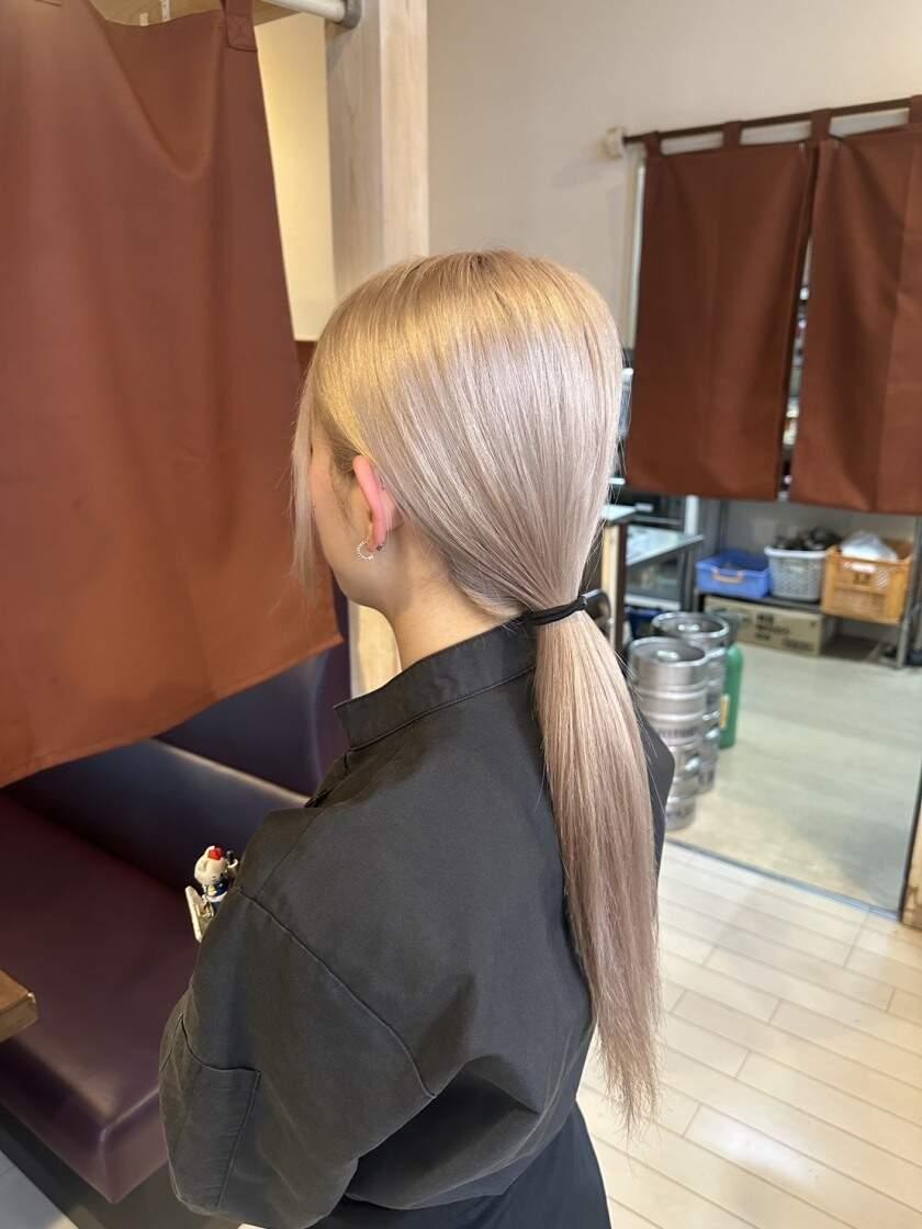 焼肉食彩ゆうびの制服1