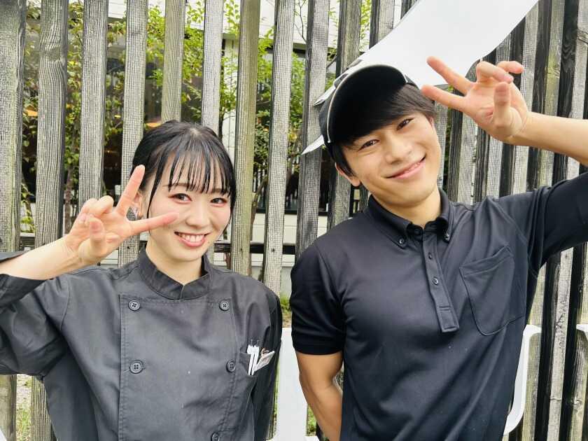 焼肉食彩ゆうびの制服3