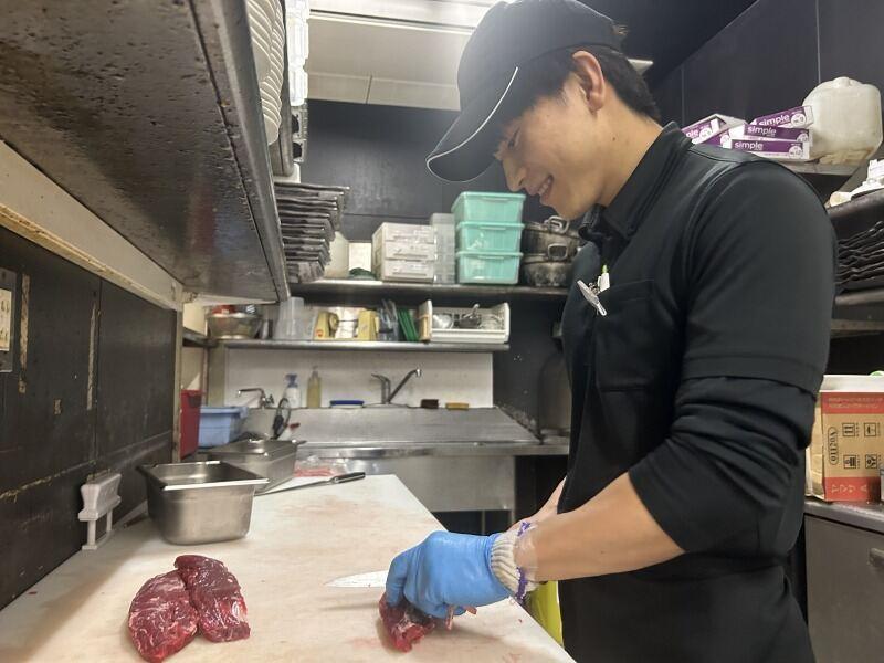 焼肉食彩ゆうびの仕事画像3