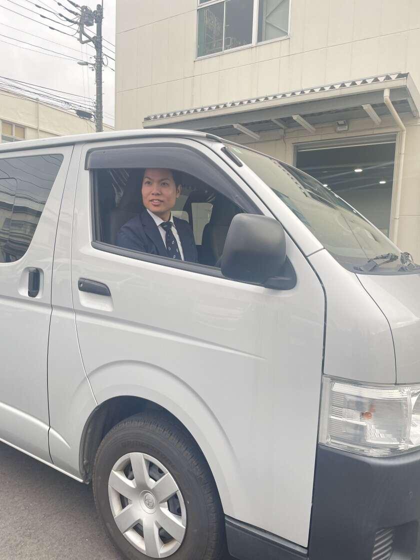 株式会社日本ケアサプライ　神奈川営業所の制服2