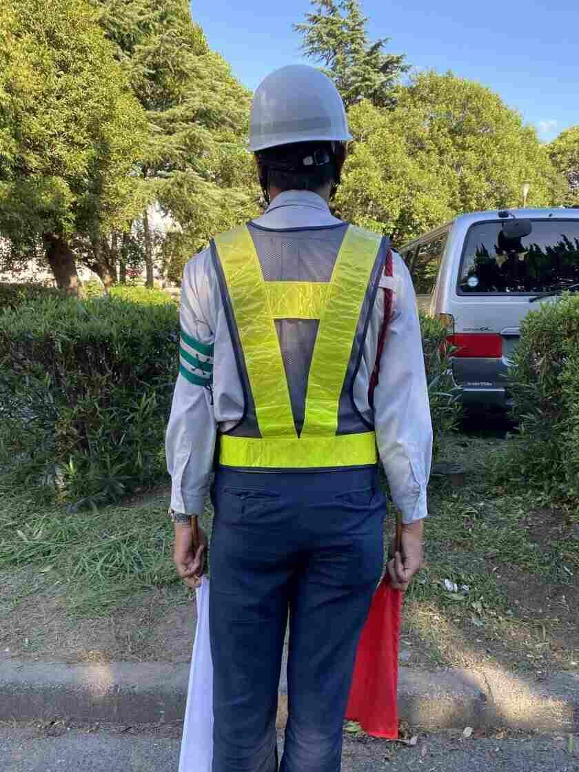 有限会社静岡ガード　浜北営業所の制服6