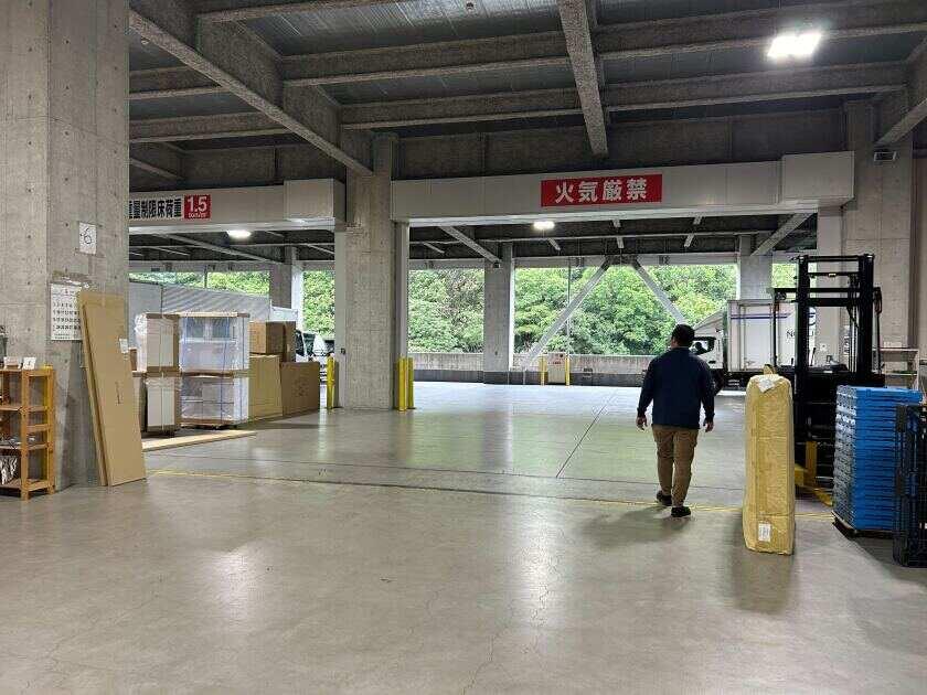 小林運輸倉庫株式会社　大隈営業所の制服3