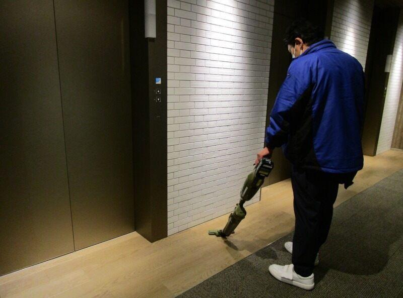 阪急阪神クリーンサービス株式会社　神戸三宮阪急ビルの仕事画像2