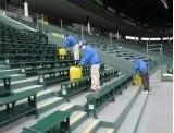 阪急阪神クリーンサービス株式会社　甲子園球場の仕事画像1