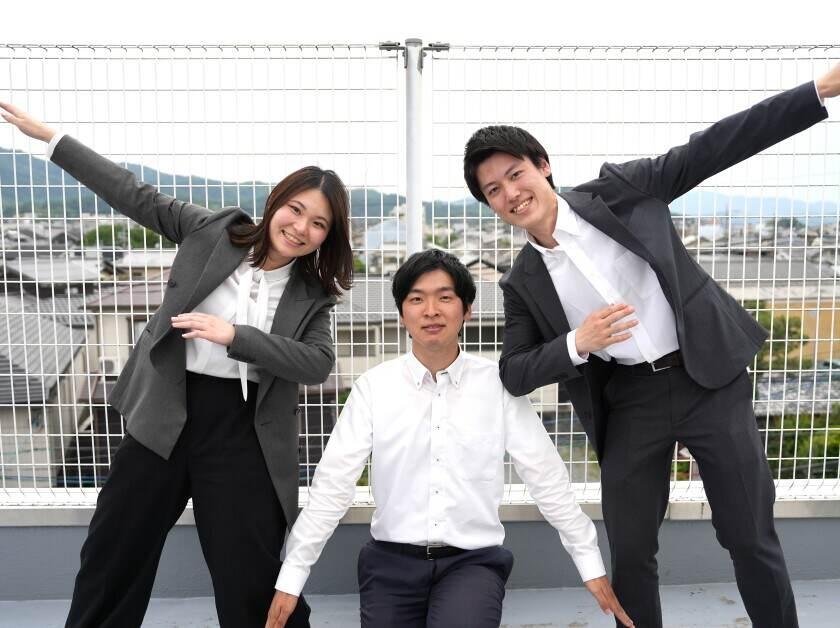 株式会社Brownの制服2