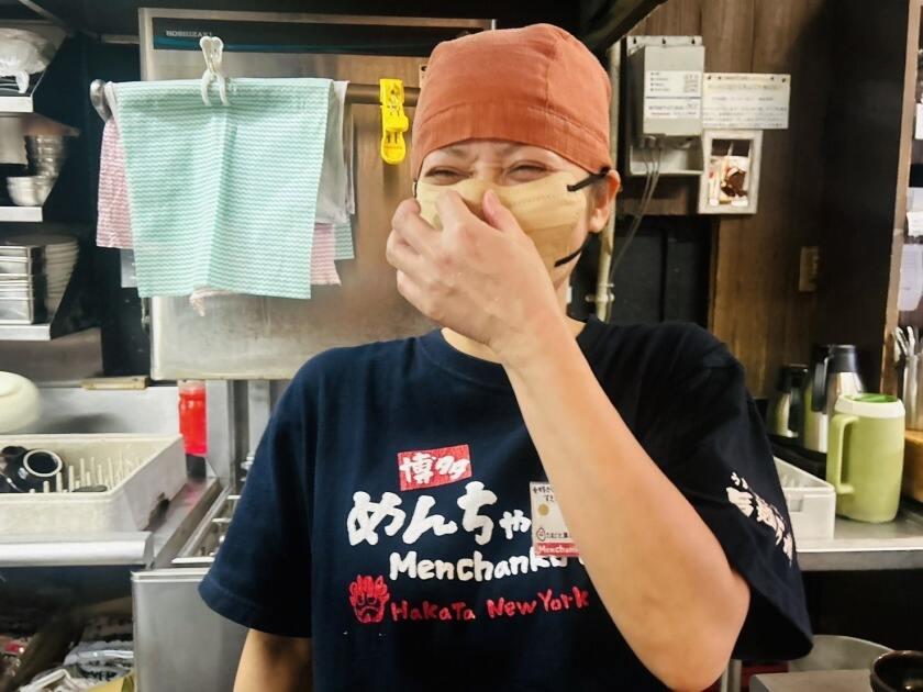 めんちゃんこ亭　六本松店の制服5