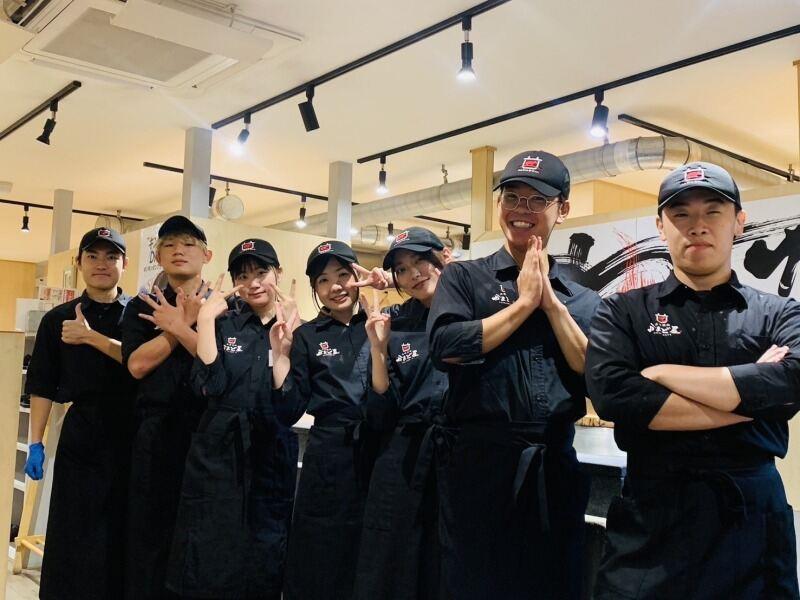 大衆焼肉 かまど屋の仕事画像1